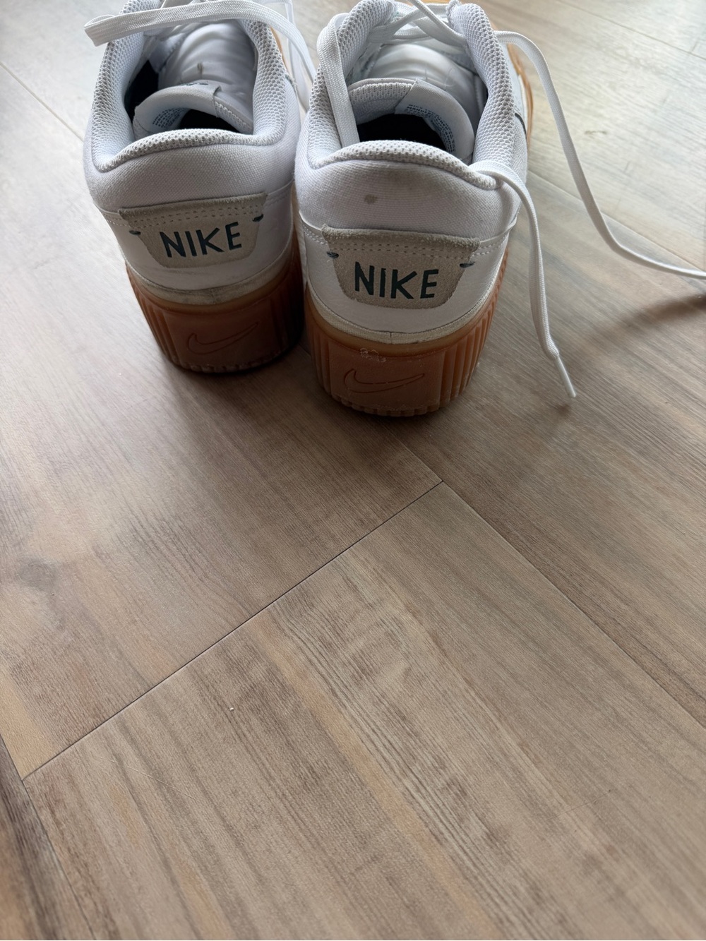 Nike Court Legacy Lift White Vintage Green Gum - Picture 4 of 7